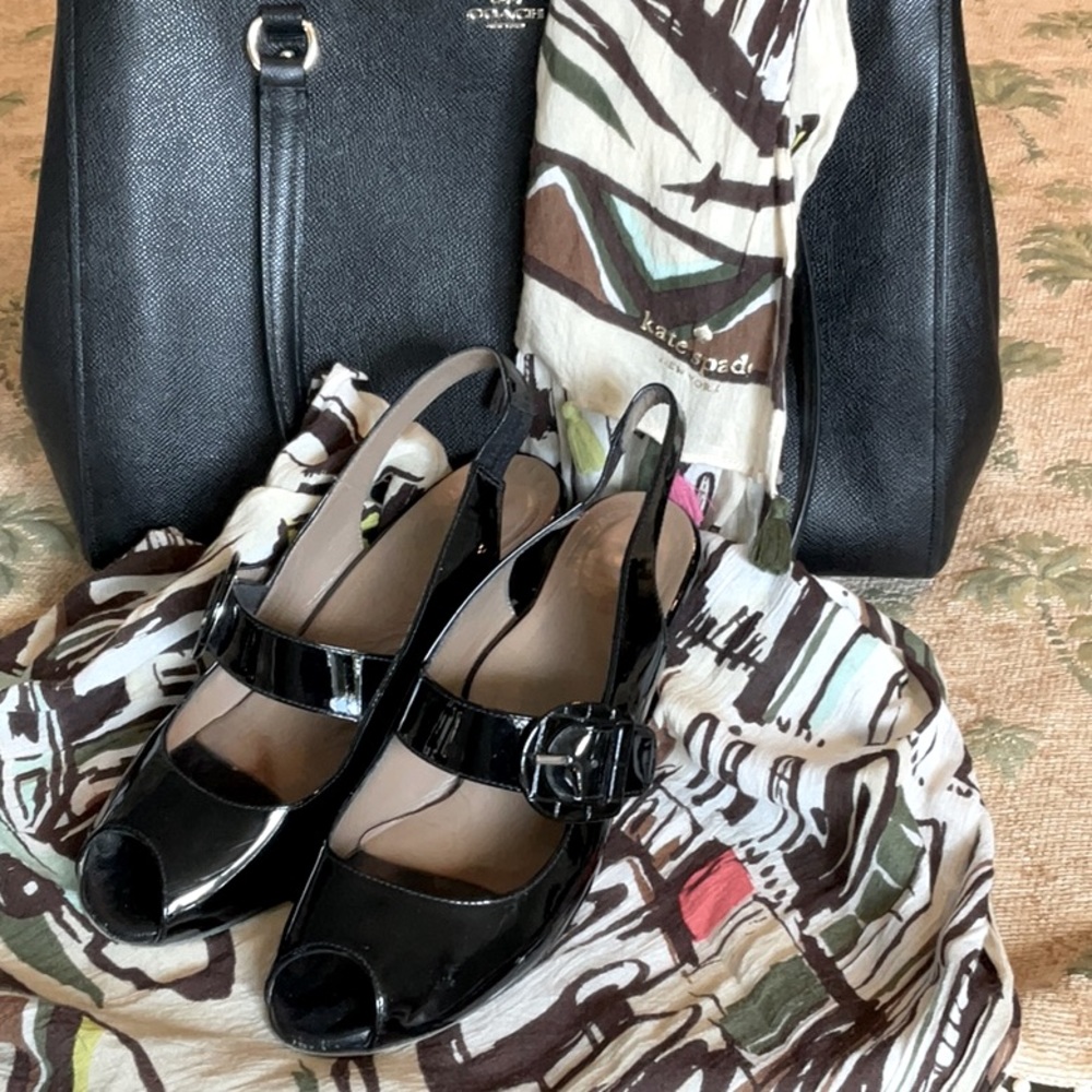 👠BOGO! Shiny peep toe sling back stunners! Iconic patent leather heels, Anyi Lu